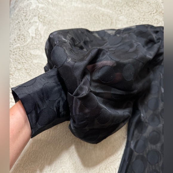 Gracia sheer black blouse with balloon sleeves - Picture 10 of 12